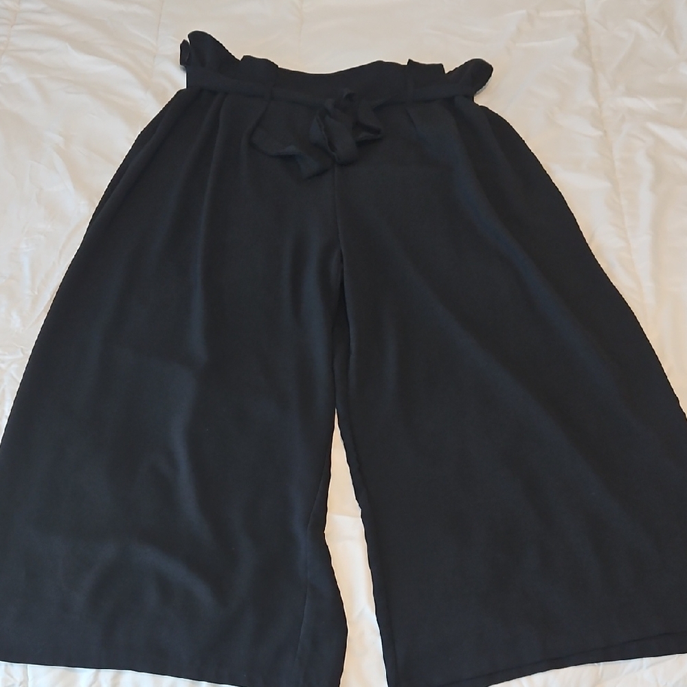 SHEIN Black Wide-Leg Pants